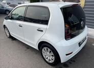 Volkswagen up! 5