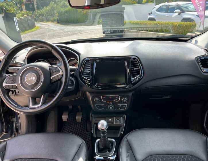 Jeep Compass 18