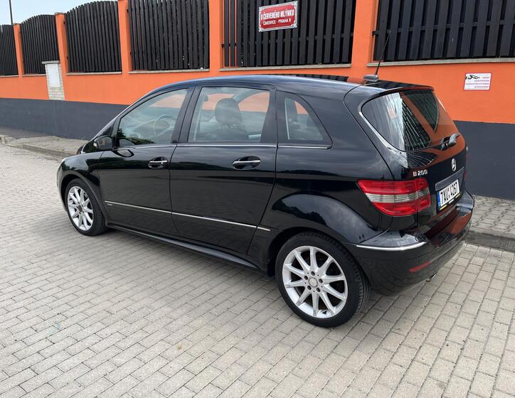 Mercedes-Benz Třídy B 7