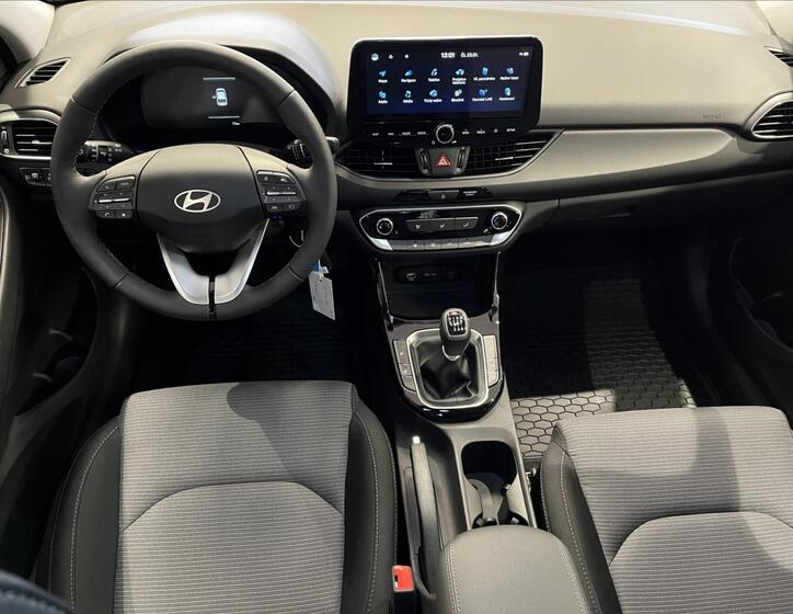 Hyundai i30 10