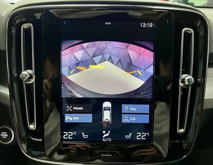 Volvo XC40 15