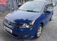 Volkswagen Touran 1