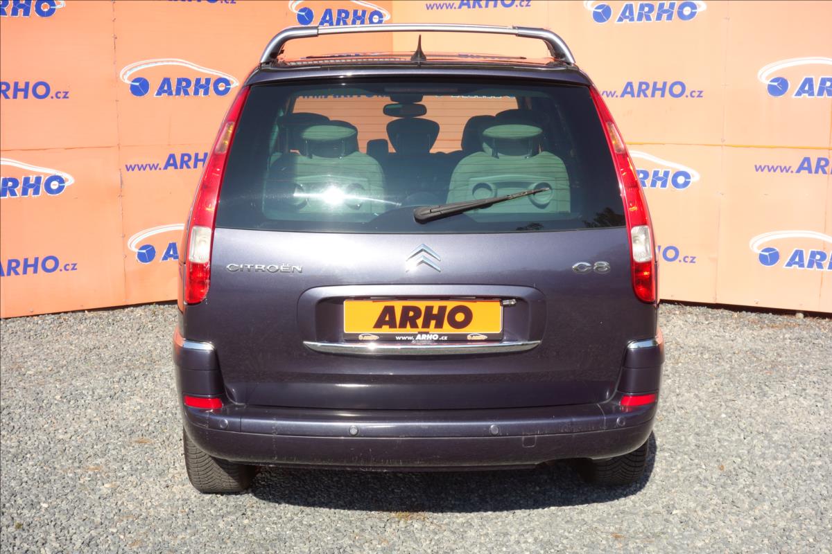 Citroën C8