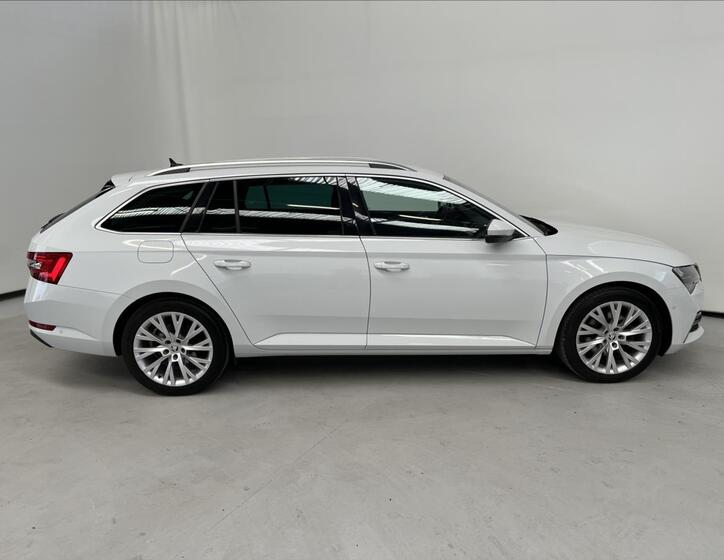 Škoda Superb 4