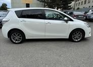 Toyota Verso 14