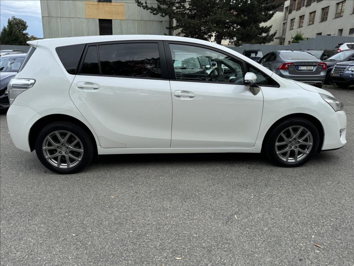 Toyota Verso