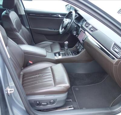Škoda Superb 14