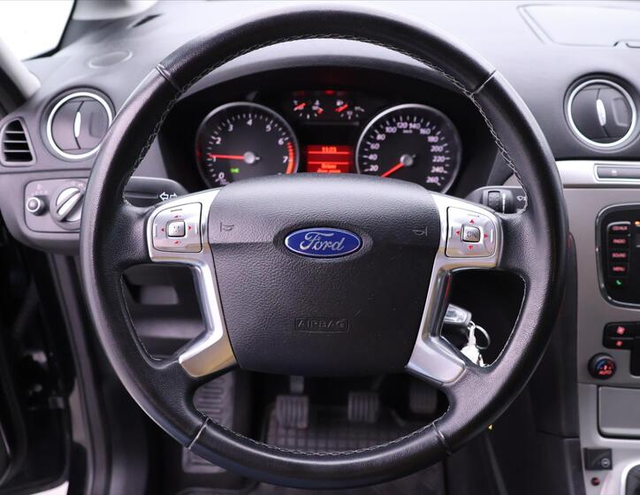 Ford Galaxy 20