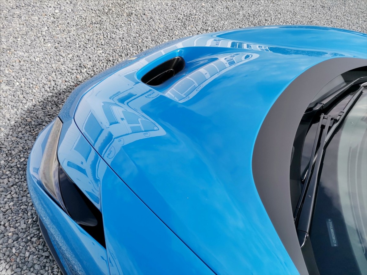 Ferrari F8