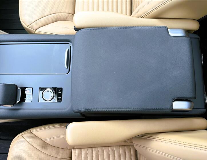 Land Rover Discovery 26