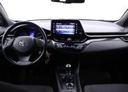 Toyota C-HR 23