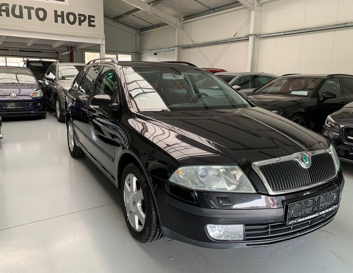 Škoda Octavia 1