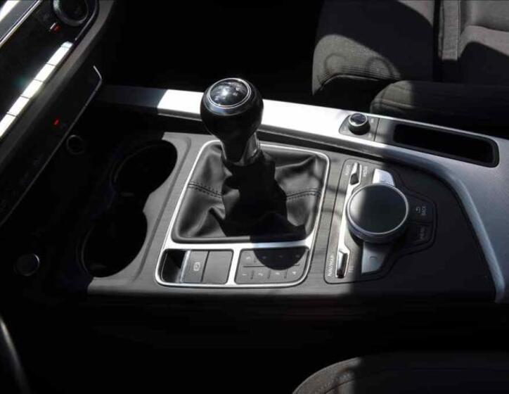 Audi A4 15