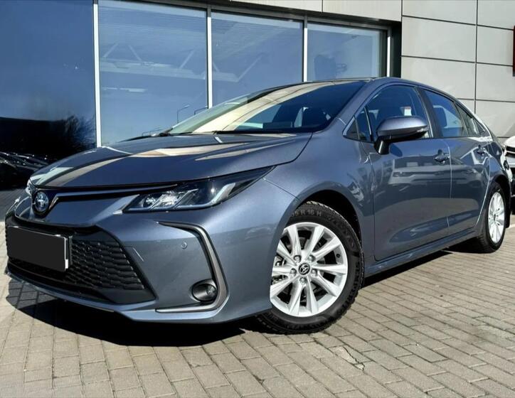 Toyota Corolla 4