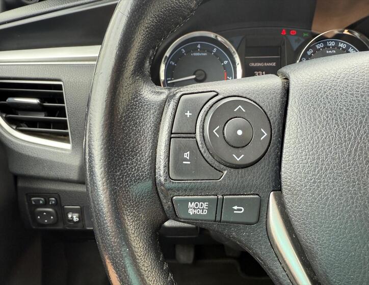 Toyota Corolla 11