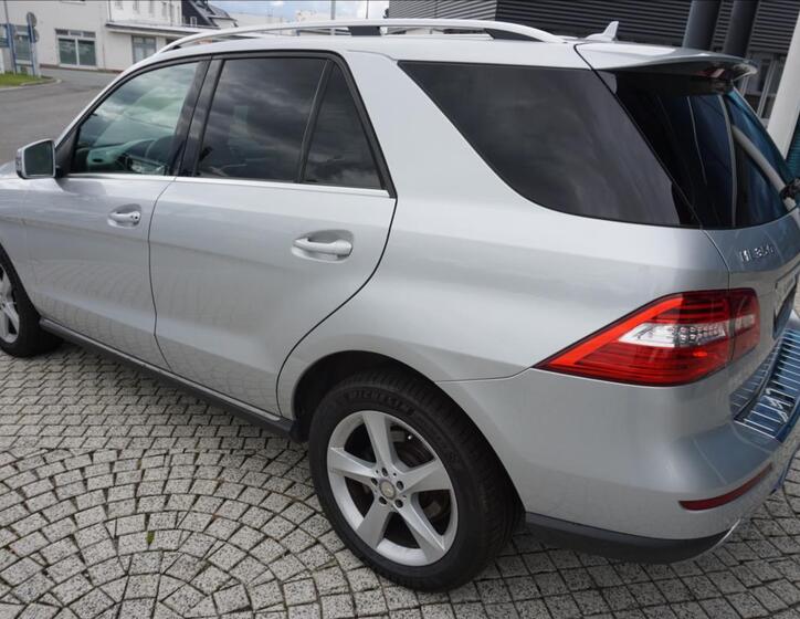 Mercedes-Benz Třídy M 4