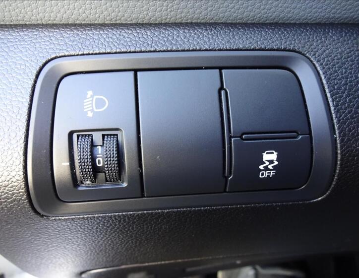 Hyundai i20 38