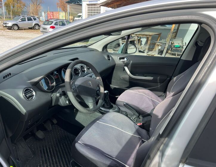 Peugeot 308 6