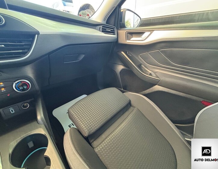 Ford Focus 40