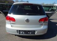 Volkswagen Golf 21