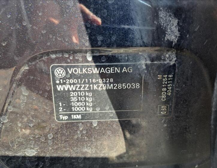 Volkswagen Golf 32