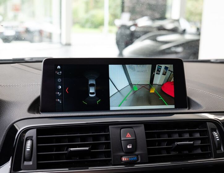 BMW M2 12
