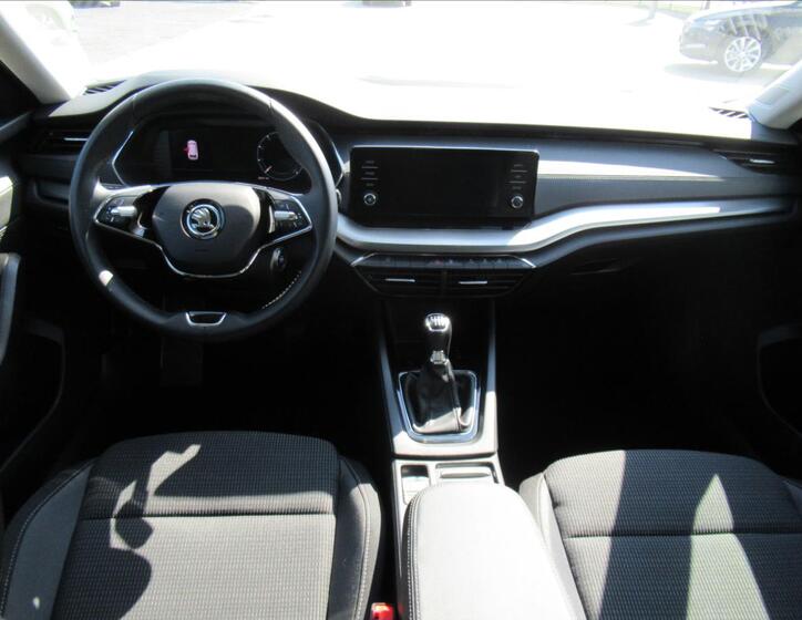 Škoda Octavia 9