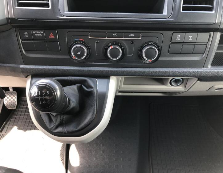 Volkswagen Transporter 15