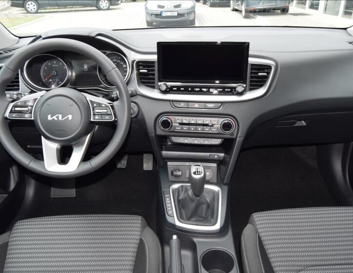 KIA Ceed 5
