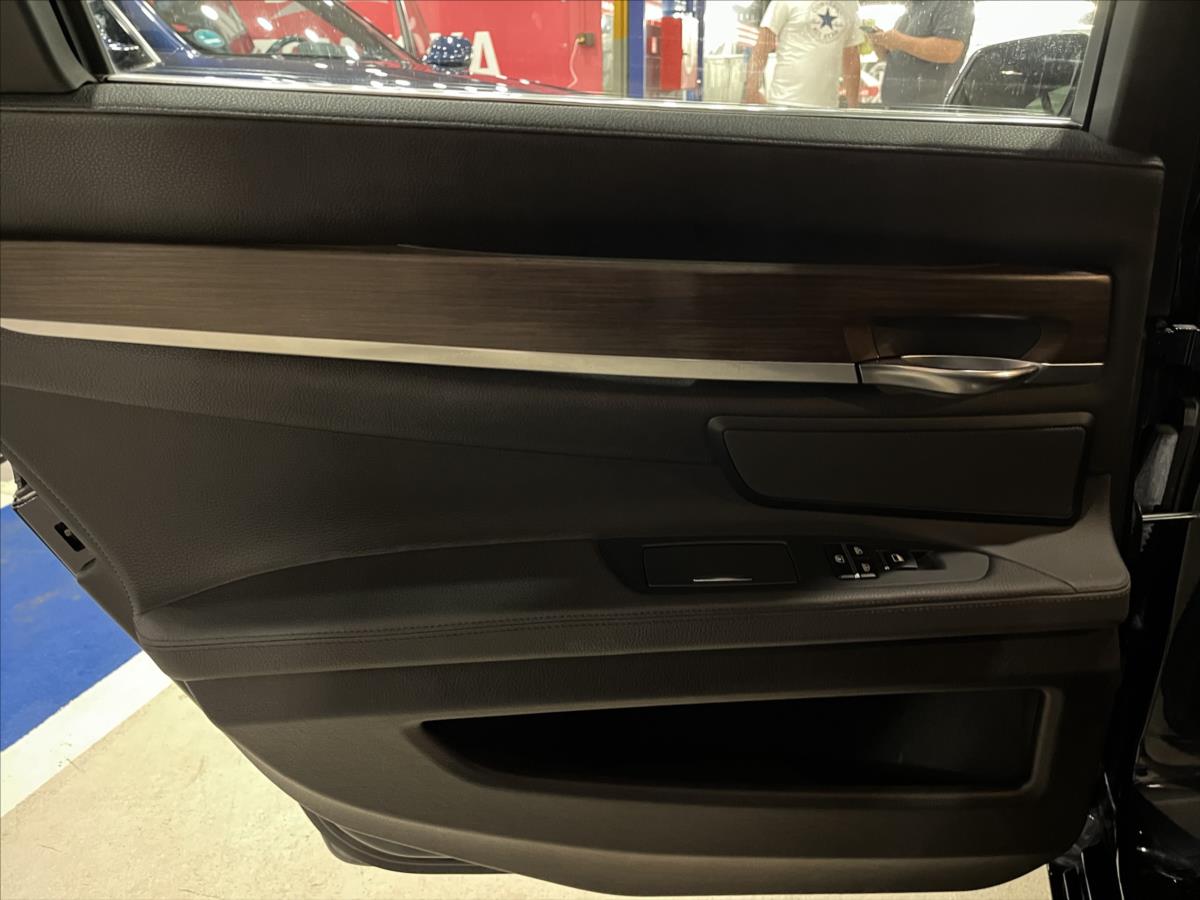 BMW Řada 7