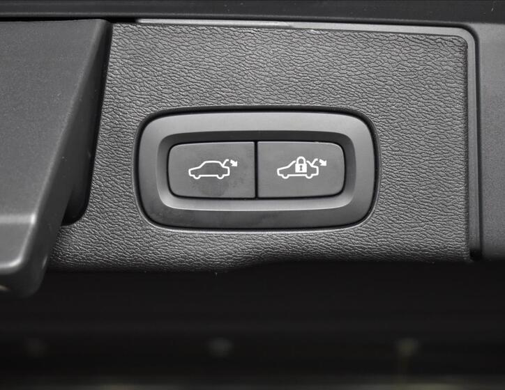 Volvo XC60 11