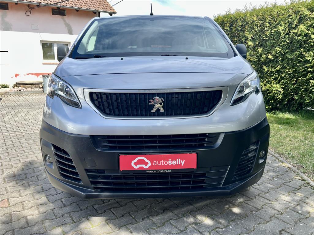 Peugeot Traveller