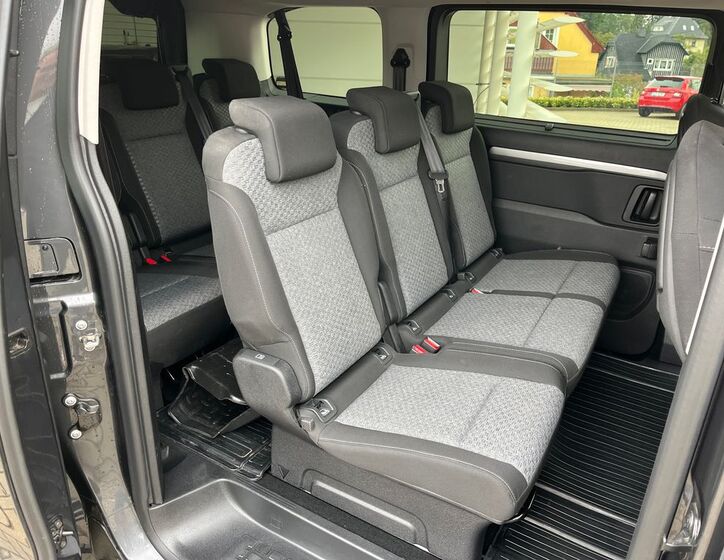 Toyota ProAce Verso 16