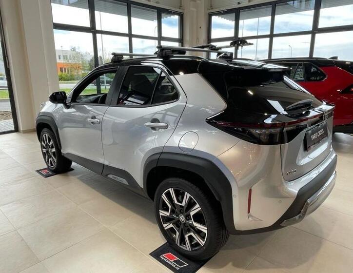 Toyota Yaris Cross 5
