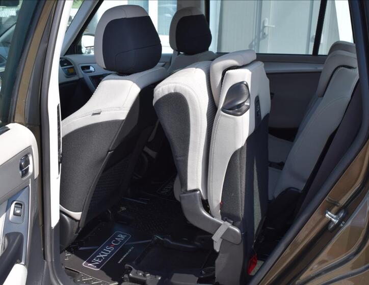 Citroën Grand C4 Picasso 27