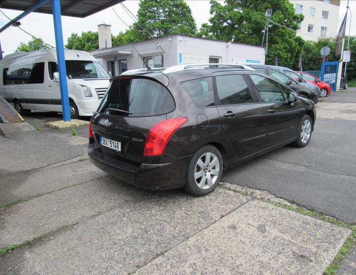 Peugeot 308 6