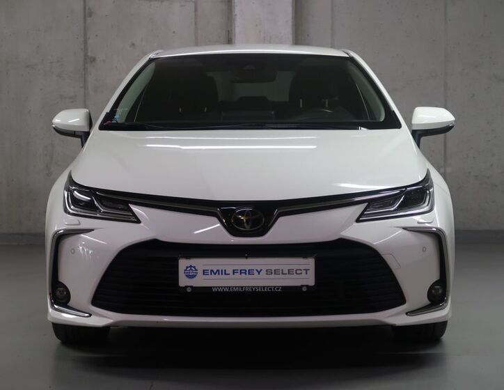 Toyota Corolla 2