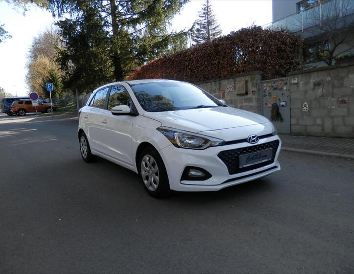 Hyundai i20 4