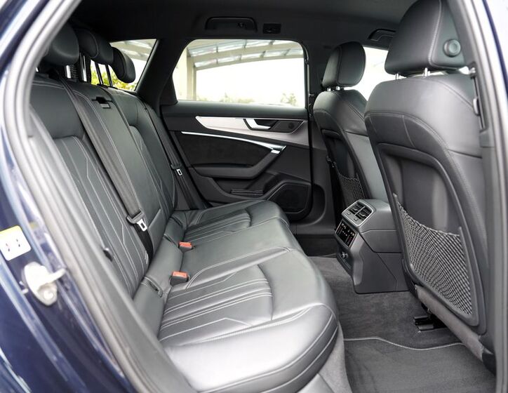 Audi A6 28