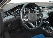 Volkswagen Passat 25