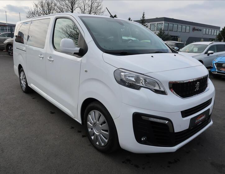 Peugeot Traveller 2