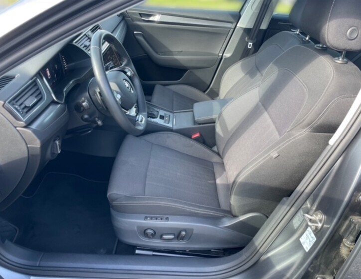 Škoda Superb 6