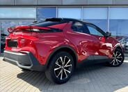 Toyota C-HR 8