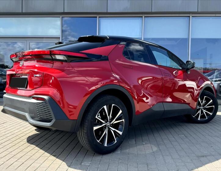 Toyota C-HR 8