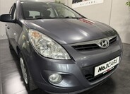 Hyundai i20 24