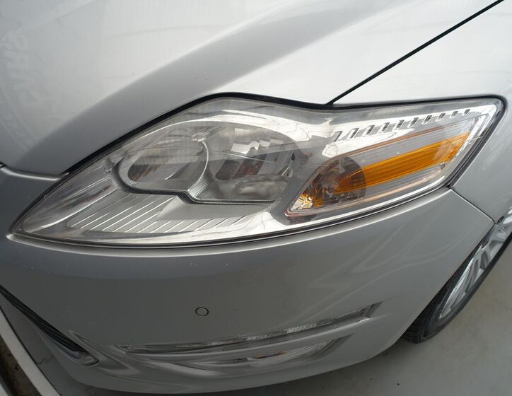 Ford Mondeo 25