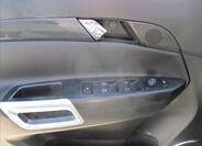 Opel Antara 21