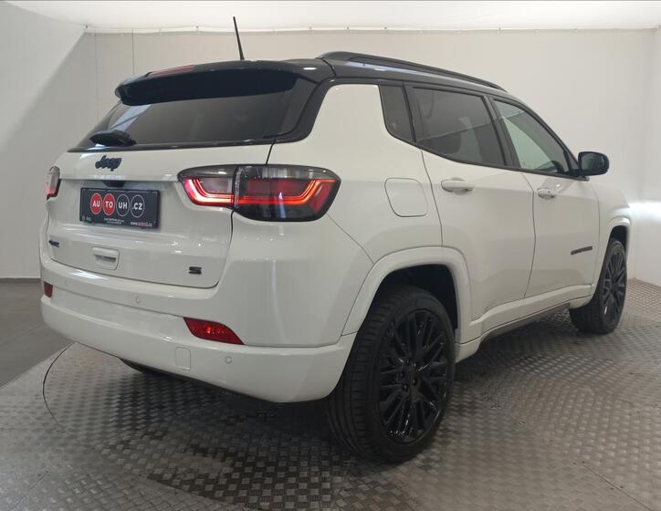 Jeep Compass 2