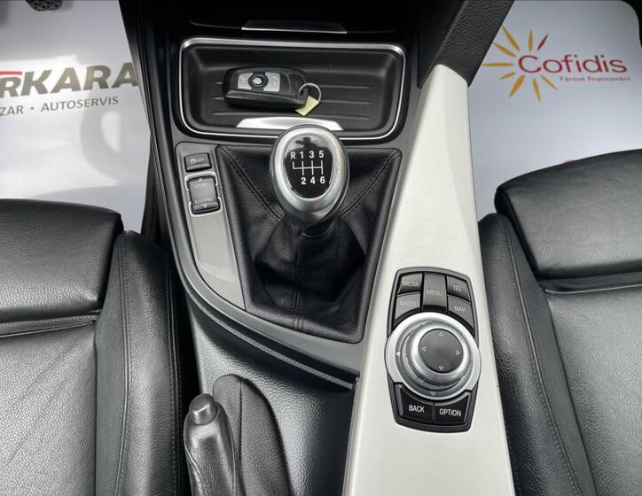 BMW Řada 3 18