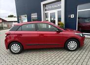 Hyundai i20 9